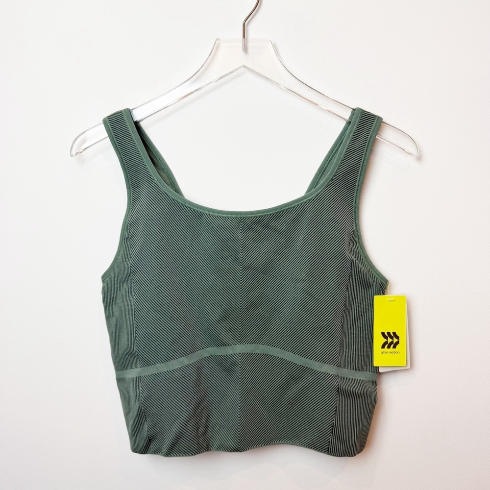 All In Motion | Ribbed Crop Workout Tank Top NWT - Picture 2 of 7
